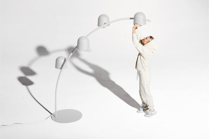 Fatboy Big Lebow floor lamp - For living and dining room - Adjustable caps and brightness for the right lighting- Powder coated steel - Light Grey - Image 3